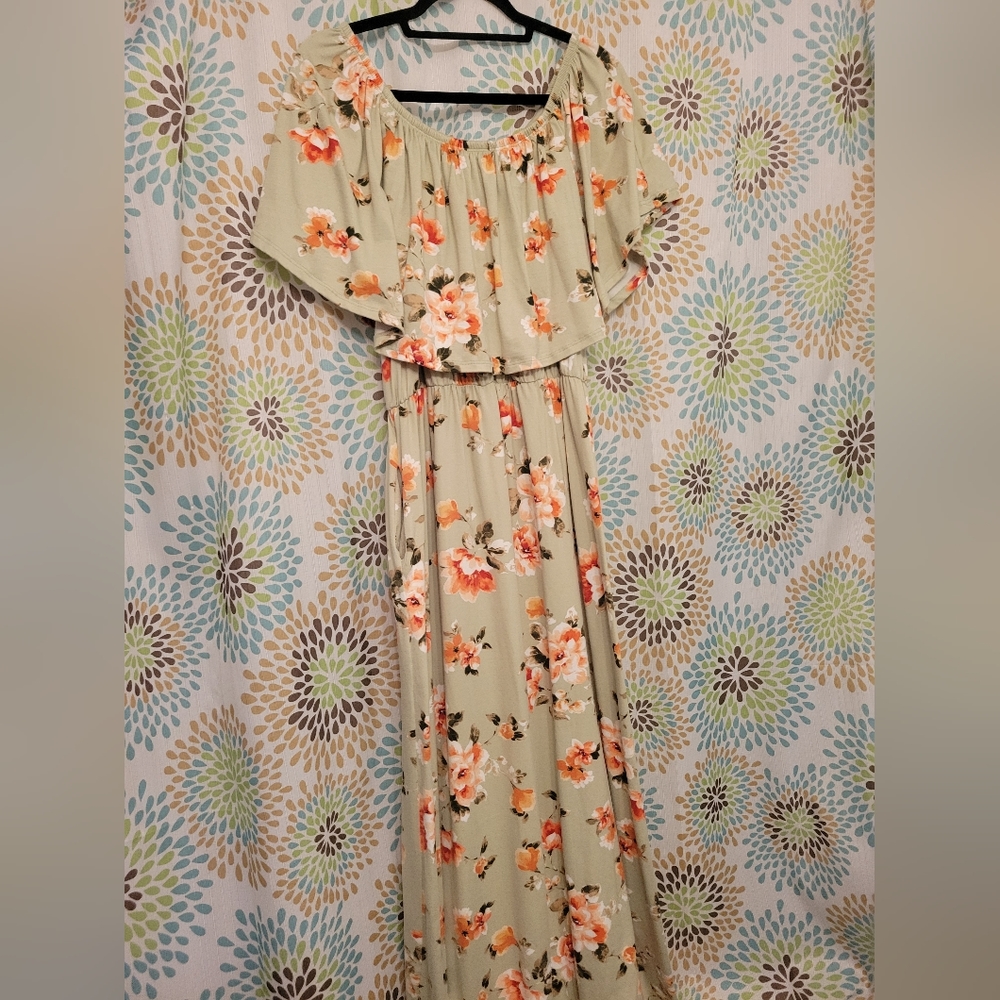BOGO Floral maxi dress 1xl